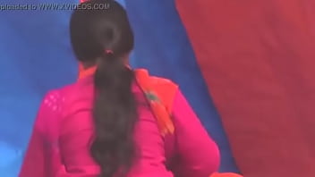 Basahnya Desi Yang Menggoda