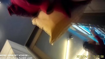 Selangkangan Terbuka Gadis Asia