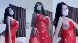 Gadis Cantik Penggoda Menggoyang Mango Live Dengan Goyangan Binal Dan Panas