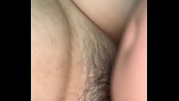 Kembaran Seksi Yang Menggoda