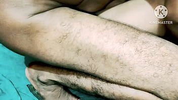 Ibu Desi India Menggoyang Tetangga Muda Dengan Nafsu Membara