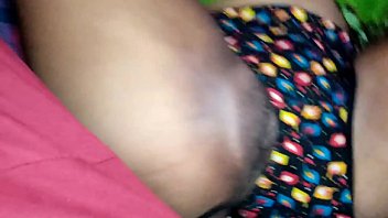 भाभी की गर्म देह पर लेटकर जमकर चोदा