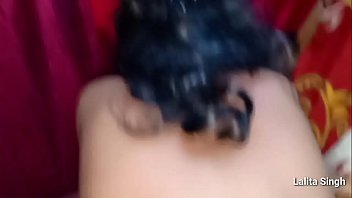 गीली बुर को ज़ोरदार चोदाई का मज़ा लो हिंदी अश्लीलता में