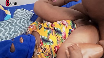 Saat Hanya Berdua Di Rumah, Kakak Tiriku Jadi Liar