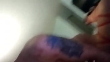 Gadis Oriental Yang Menggoda