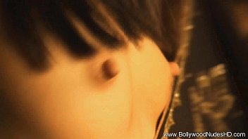 Menggoda Di Atas Panggung, Penari Desi Ini Bikin Nafsu Meluap!