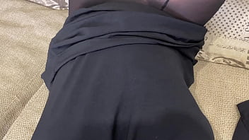 Arabah Usai Bercinta Dengan Stoking Robek