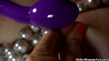 Teknik Rahasia Ibu Untuk Memuaskan Diri Sendiri