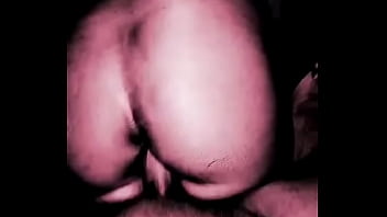 Menyirami Pantat Nyonya China Dengan Gaya Yang Menggoda