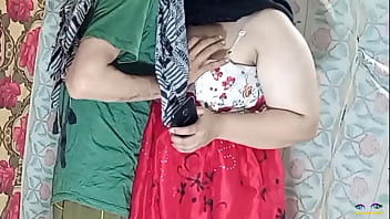 Ngentot Pantat Bhabhi India Montok Dengan Audio Hindi Yang Jelas Dan Menggairahkan