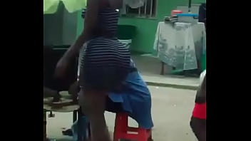 Pantat Terbesar Dan Paling Menggoda Di Nigeria