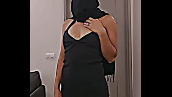 Mianiqab Yang Menggoda, Racun Yang Memabukkan, Real Estetika Arab Yang Menggairahkan