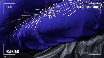 Sarah Digilir Dokter Dan Dia Berjanji Akan Membawamu Ke Rumah Sakit Setiap Hari Agar Bisa Terus Mengisi Vaginaku.