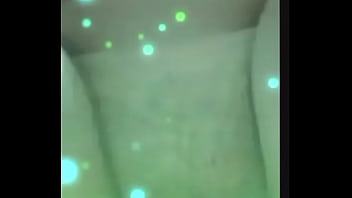 Istri Dominatrix Tampil Menggoda Di Live Cam