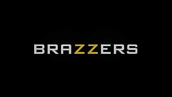 Ranapkan Ranjang Susun Dengan Minni Joy Di Brazzers, Masukkan Kode Xvpromo Untuk Diskon Eksklusif