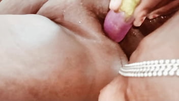 Desi Bhabhi Yang Menggairahkan Dan Penuh Nafsu