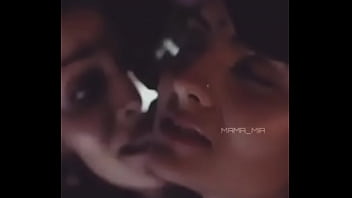 Dua Lesbi India Yang Menggoda Dan Penuh Gairah