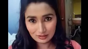 Kisah Panas Swathinaidu: Rayuan Ganas Di Ranjang