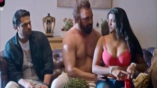 Cuckold Menyaksikan Ayahnya Menggila Di Kekasihnya Dalam Web Series Panas