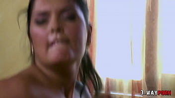 Tiga Serangkai Mesum – Dua Adik Tiri Nakal Menggila Anal Dan Membuka Lebar Pantat Untuk Ditunggangi Penis Beruntung Yang Sama