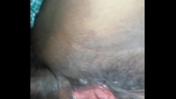 Gadis India Dengan Pantat Yang Menggoda