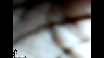 Gadis India Desi Mengocok Memek Dan Muncrat Di Webcam