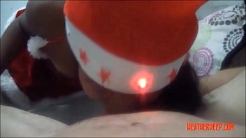 Video Panas Natal Dari Remaja Thailand Heather Deep, Aksi Deepthroat Dan Throatpie Yang Menggoda.