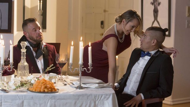 Setelah Sepuluh Tahun Menanti, Xander Tak Menyangka Malam Ini Akan Berakhir Dengan Permainan Mesum Di Rumah Produser Berpengaruh