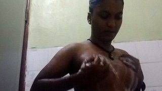 Video Mms Mandi Telanjang Toket Basah Di Kamar Mandi
