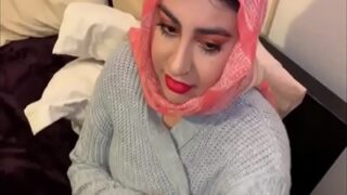 Video Panas Pasangan Mesra Bangladesh: Ibu Mertua Montok Dan Kekasihnya Beradegan Intim