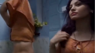 Video Panas Urvashi Rautela Beredar Di Internet