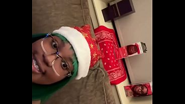 Hidup Penuh Gairah Di Malam Natal