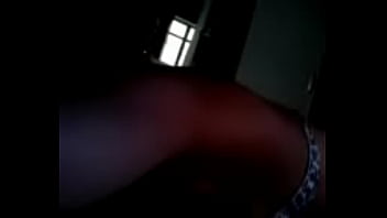 India Mengisap Dengan Penuh Gairah