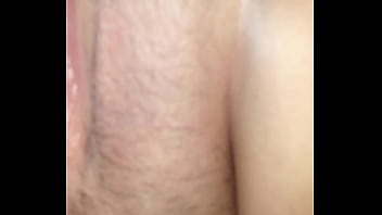 Türk Koca Karısının Tüm Deliklerini Videoya çekmiş