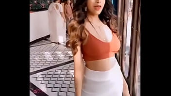 Shilpa Shetty: Tubuh Seksi Yang Bikin Bergairah