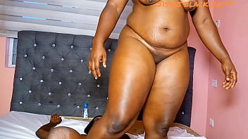 Anak Tiri 20 Tahun Tak Kuasa Menolak Rayuan Polwan 60 Tahun Yang Bergairah