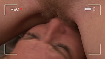 Dua Ibu Lesbian Bercinta Dengan Penuh Gairah