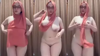 Bimbingan Intim Dengan Bu Guru Salsa Yang Tak Tahan Godaan