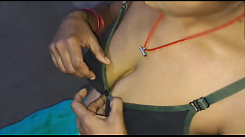 Gadis Desa India Yang Panas Menanti Pacar, Akhirnya Digoyang Habis-habisan Di Kamar