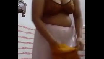 Tante India Deshi Yang Menggoda