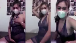 Giva Uting Pamer Nenen Coklat Dengan Lingerie Transparan Di Mango