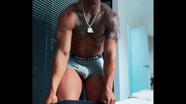 Kau Pasti Tahu Apa Yang Terjadi Di Brazzers, Kan?