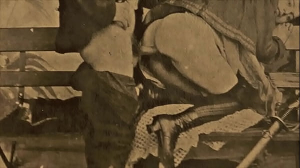 Gelapnya Lampu Hiburan Menyajikan ‘dosa-dosa Nenek Tiri Yang Menggoda’ Dari Kehidupan Rahasiaku, Pengakuan Mesra Seorang Lelaki Inggris Zaman Victoria