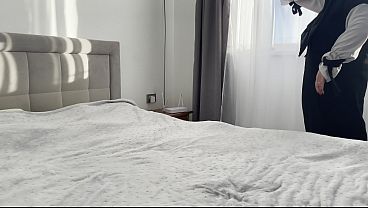 Ibu Arab Montok Dengan Payudara Besar Memberikan Instruksi Panas Dan Sangat Menginginkan Seks