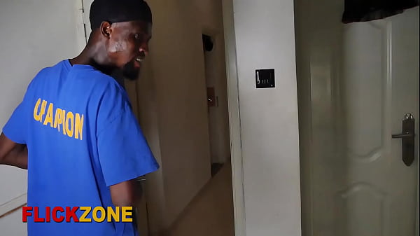 Kakak Tiri Memanfaatkan Adik Tirinya Dengan Cara Yang Tak Senonoh