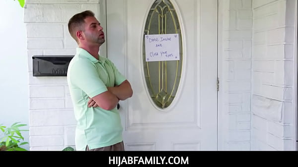 Malaikat Arab Berpantat Montok Ditembus Anal Tanpa Ampun!