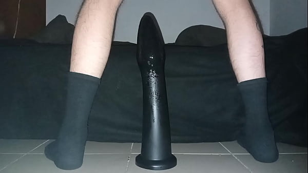 Berhasil Masuk! Sekarang Saatnya Aku Dorong Lebih Dalam Lagi