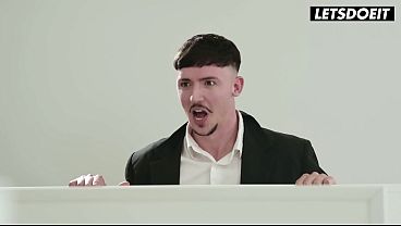 Kamar Kost Berahi: Bbw Tiri Dan Dua Pria Bbc Dalam Aksi Tiga Seks Liar