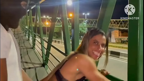 Istri Kesepian Ngentot Di Jalan Umum, Live Streaming Cahaya Malam