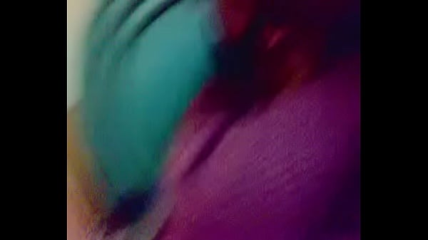 Gadis India Yang Menggoda Dengan Gerakan Erotis